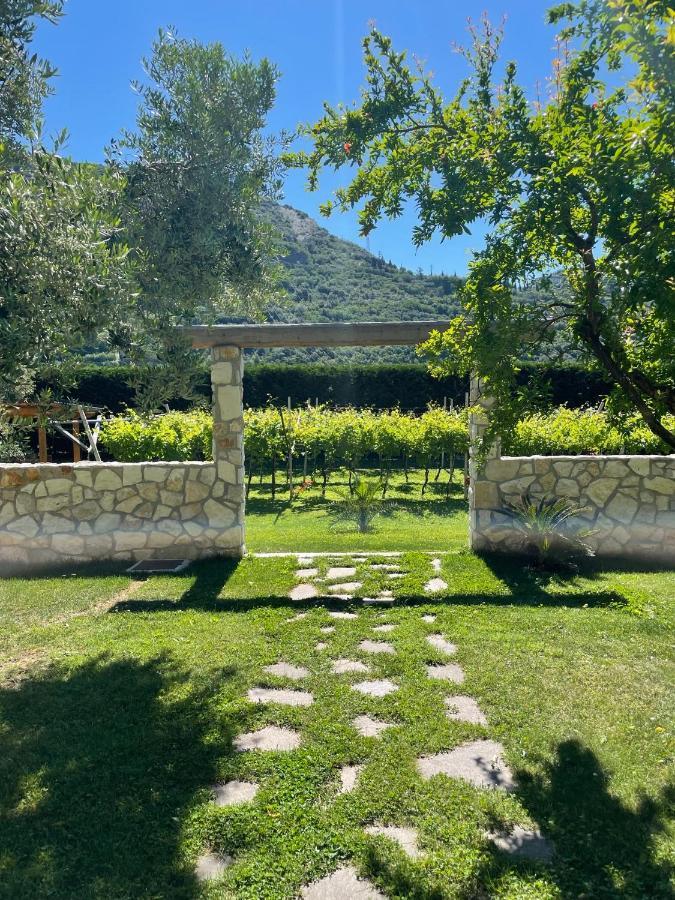 Residence Verdeblu Arco Dış mekan fotoğraf