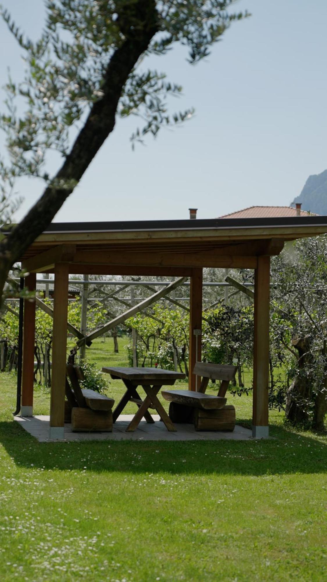 Residence Verdeblu Arco Dış mekan fotoğraf