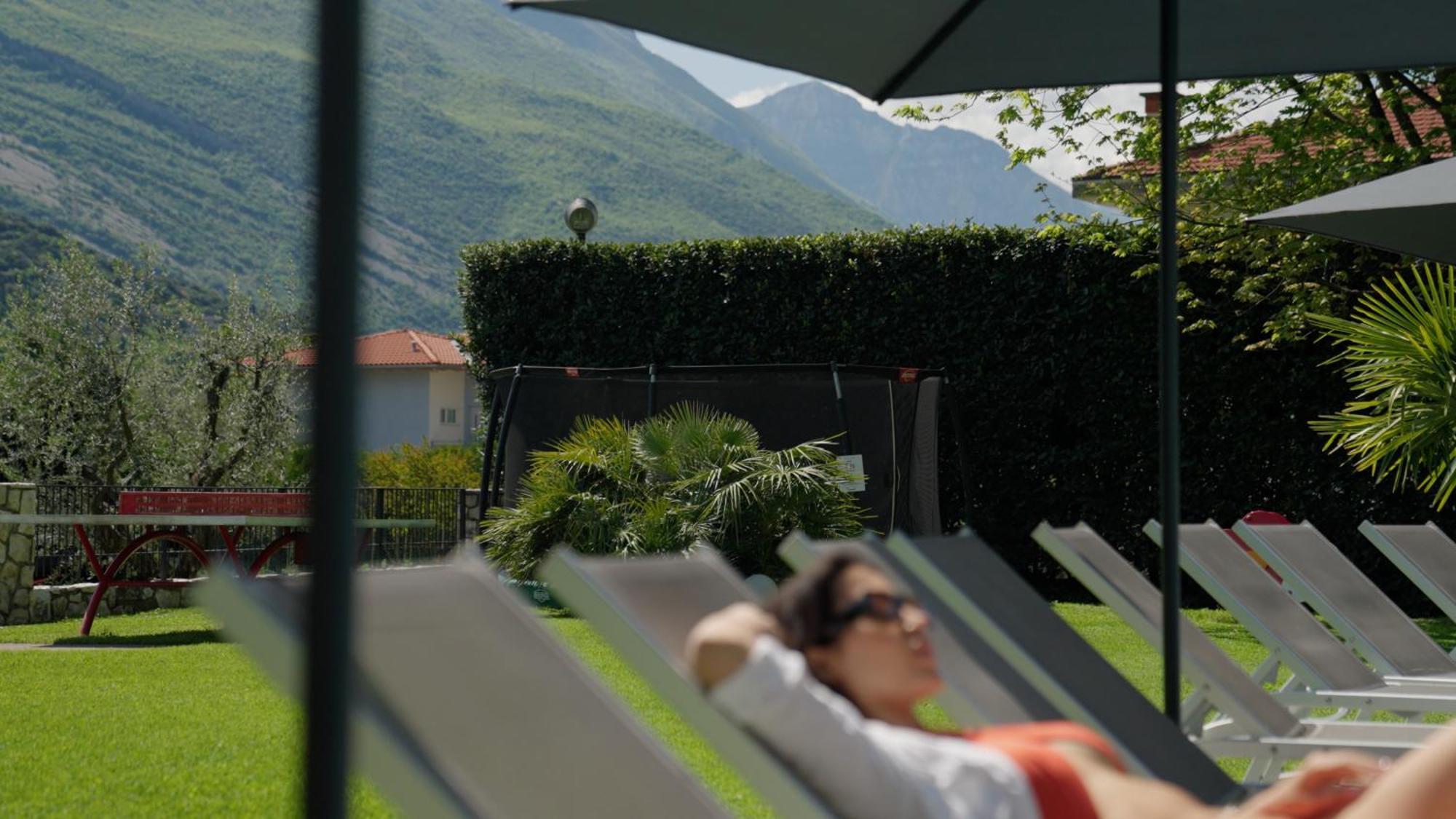 Residence Verdeblu Arco Dış mekan fotoğraf