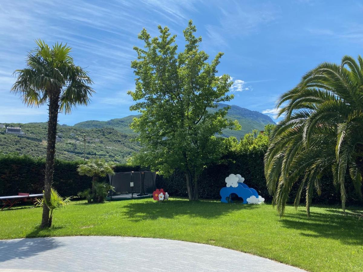 Residence Verdeblu Arco Dış mekan fotoğraf